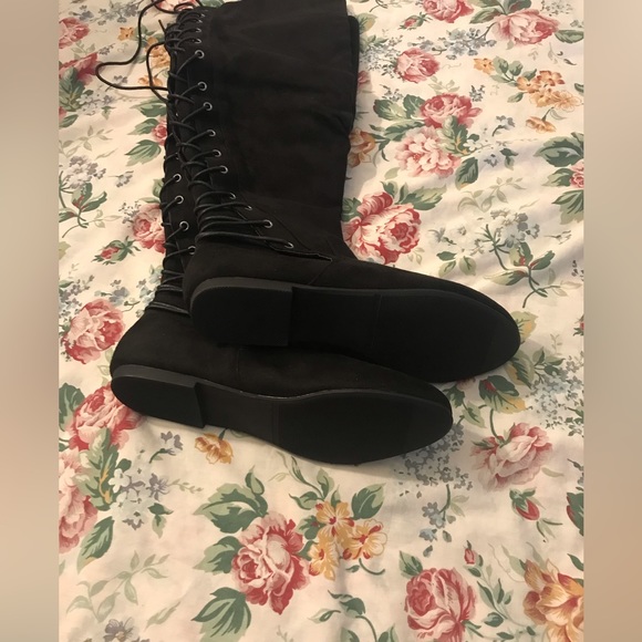 *SOLD* Marian Lace Up Boot - Picture 3 of 8